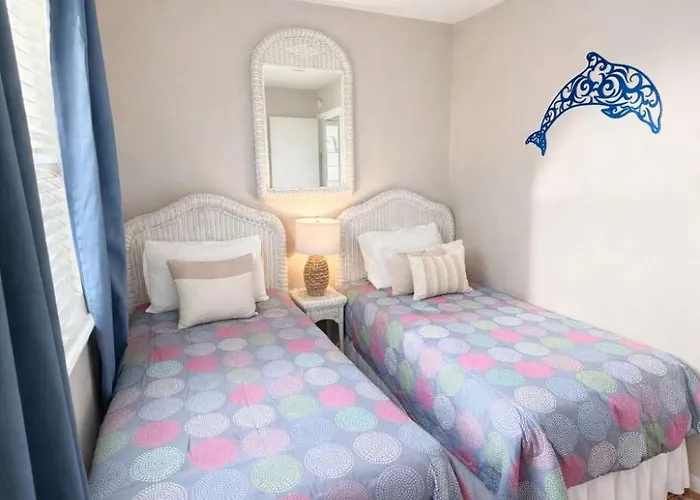 Sea Horse 612- 2 Min Walk 2 Apartment